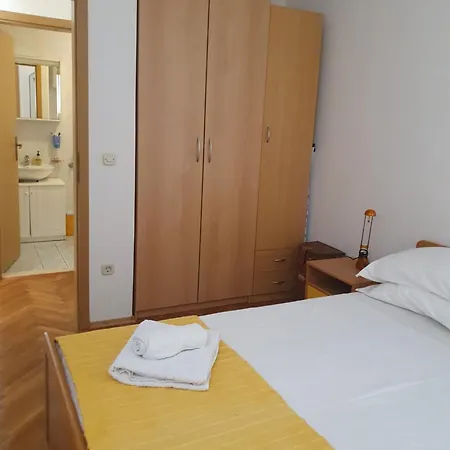 Martha Apartment *
